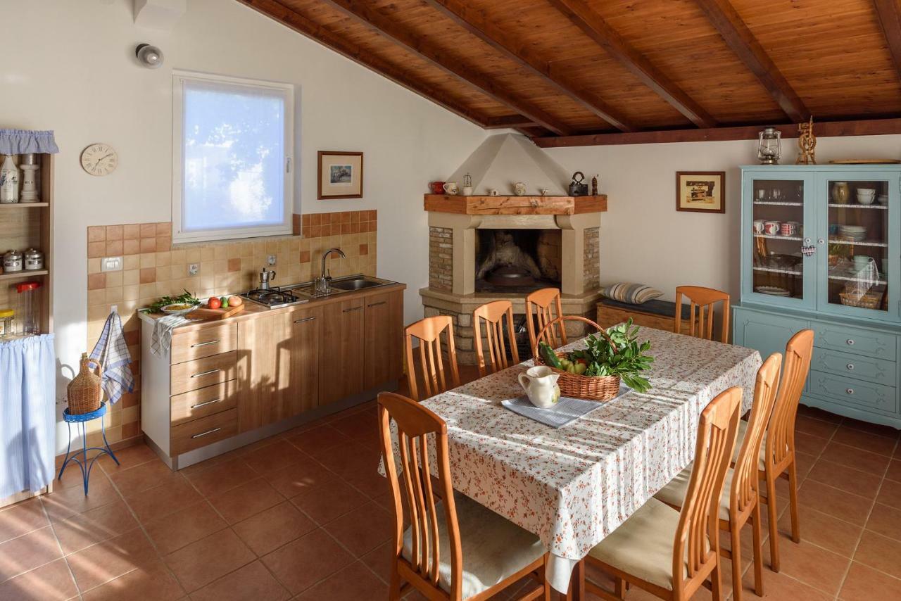 Apartment Perusko Πούλα Εξωτερικό φωτογραφία