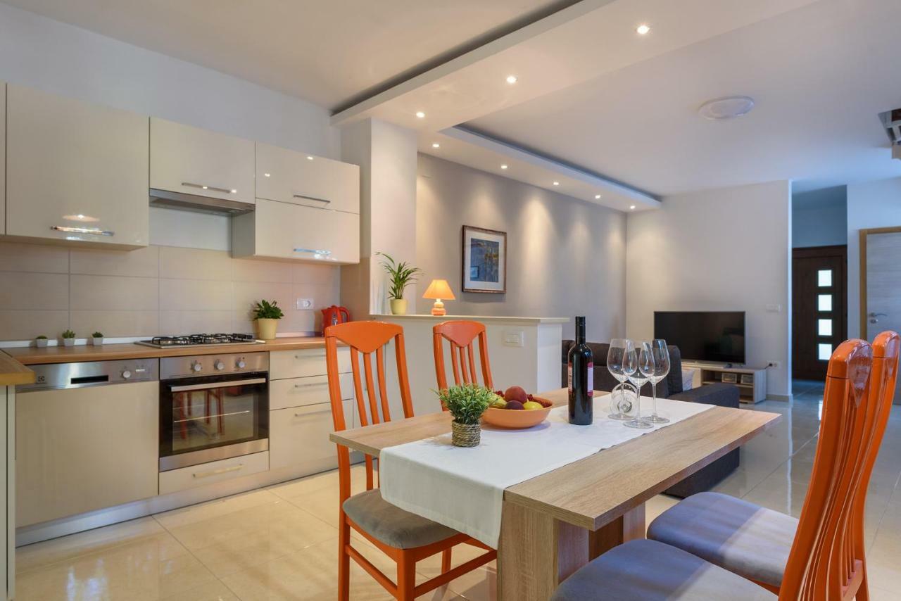 Apartment Perusko Πούλα Εξωτερικό φωτογραφία