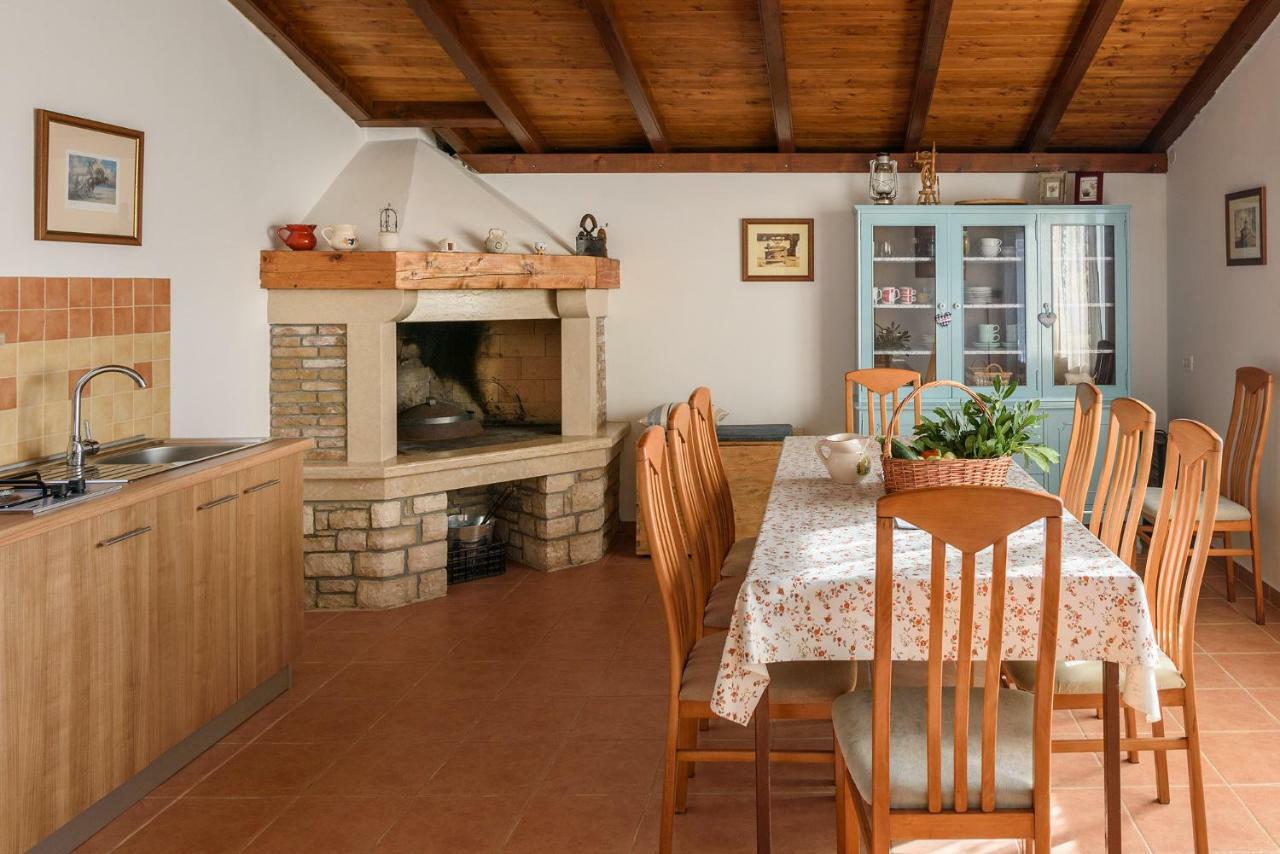 Apartment Perusko Πούλα Εξωτερικό φωτογραφία